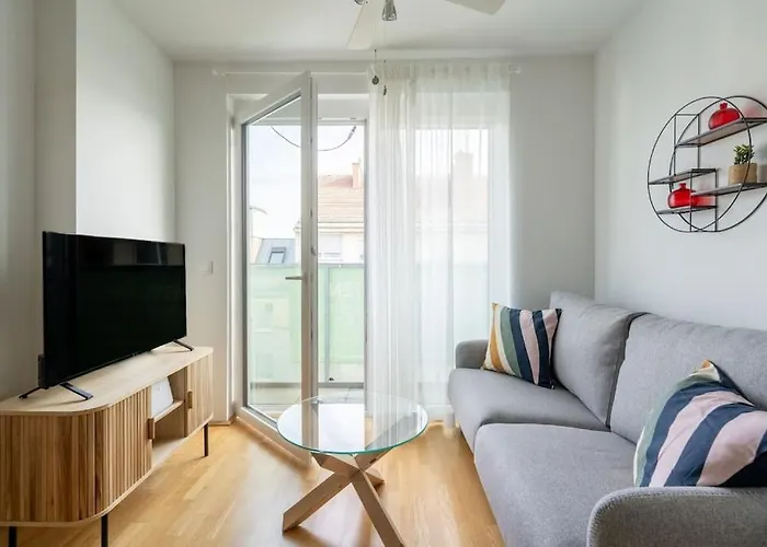 Quiet 1Br Oasis, Fast City Path By Hm